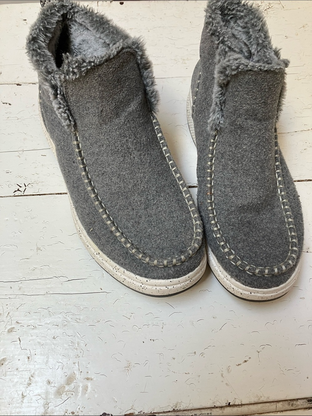Skechers BOBS Women’s Sz 11 Grey Pull-on Skipper Wave Angelie Warmth Boots